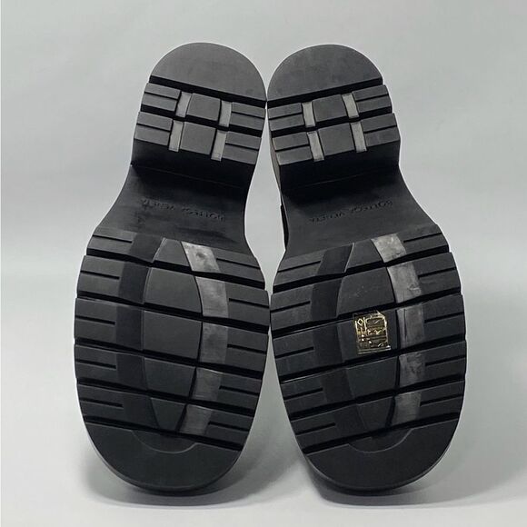 Bottega Veneta Lug Sole Pull On Ankle Boots size 39 - Picture 12 of 13